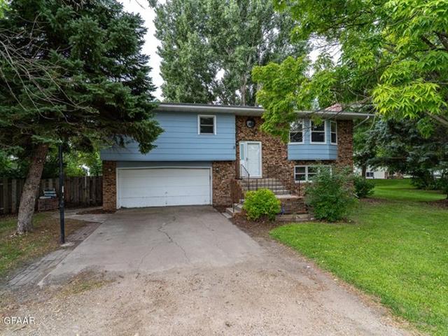 House for sale in Thompson, North Dakota