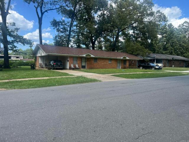 House for sale in Ark