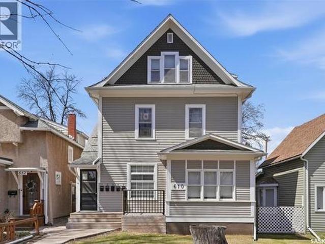 House for sale in Saskatoon, Saskatchewan