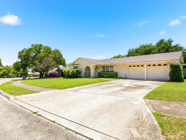 House for sale in Universal City, Texas