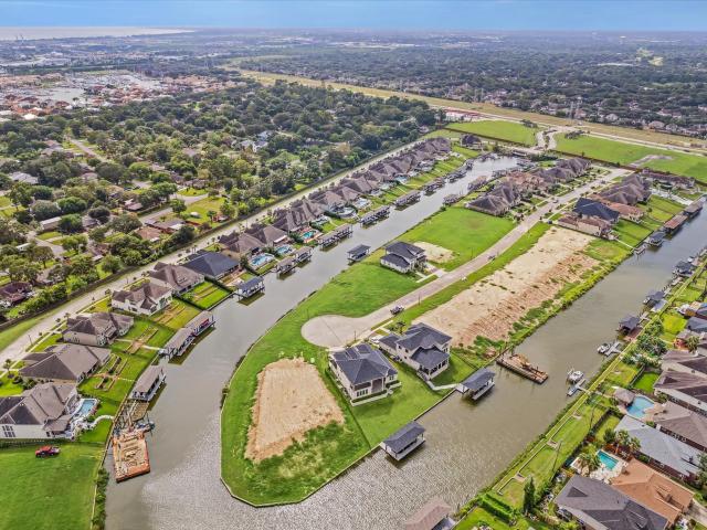 Land for sale in League City, Texas