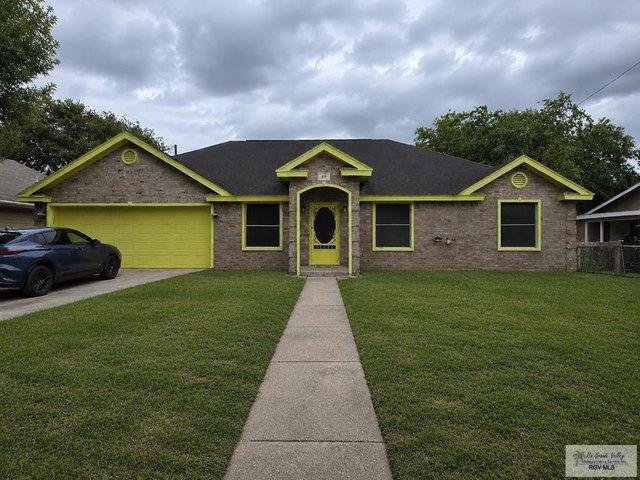 House for sale in Cameron, Texas