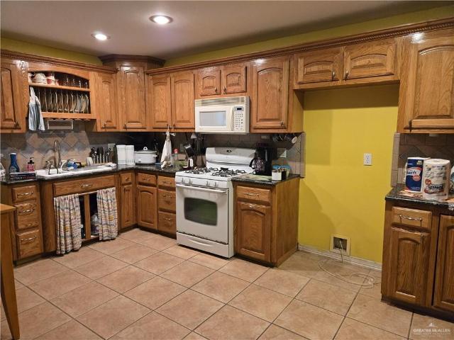 House for sale in Cameron, Texas