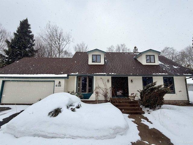 House for sale in Marquette, Michigan