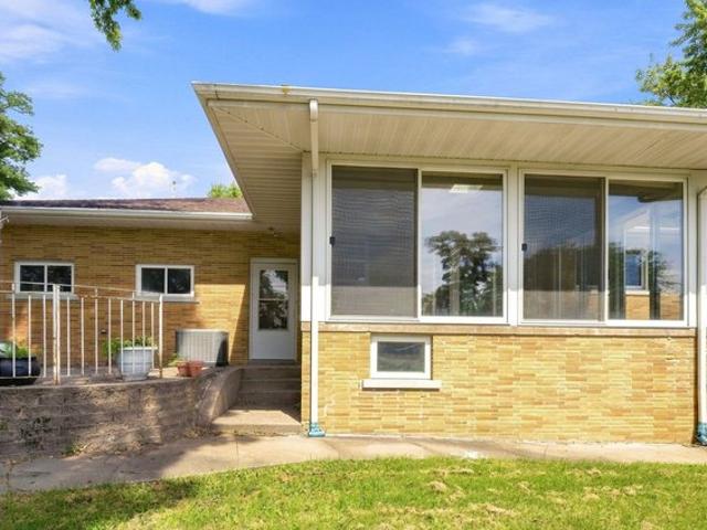 House for sale in Muscatine, Iowa