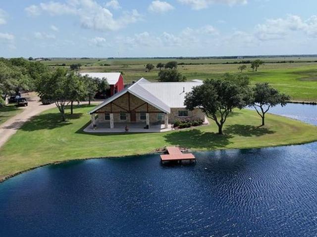 Farm for sale in Blessing, Texas