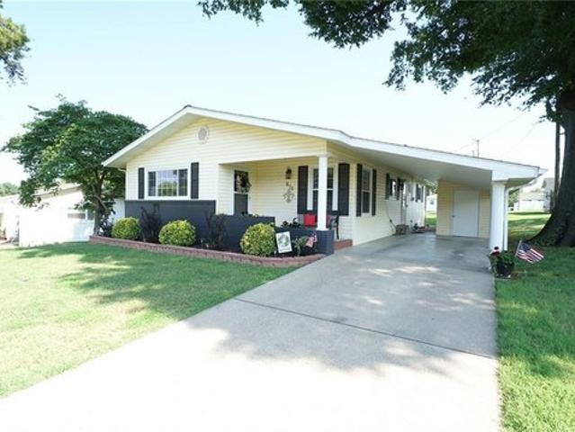 House for sale in Dexter, Missouri