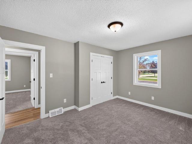 House for sale in Eyota, Minnesota