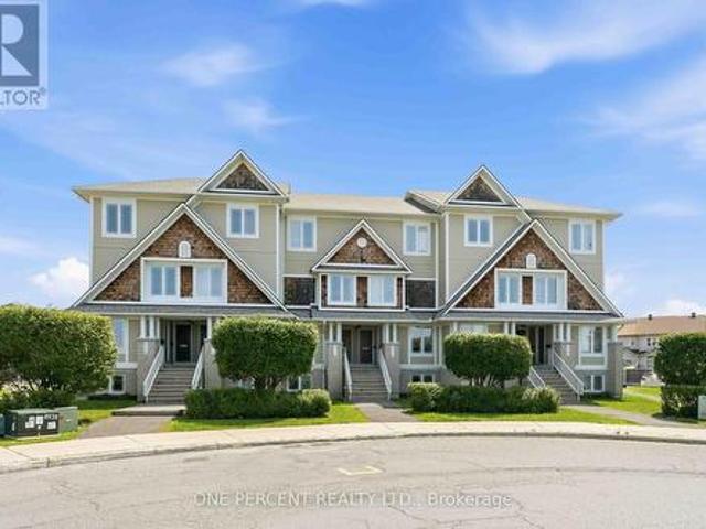 Townhouse for rent in Mulhurst Bay, Ontario