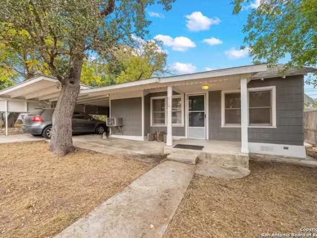 House for sale in Kerrville