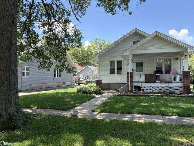 House for sale in Clarinda, Iowa