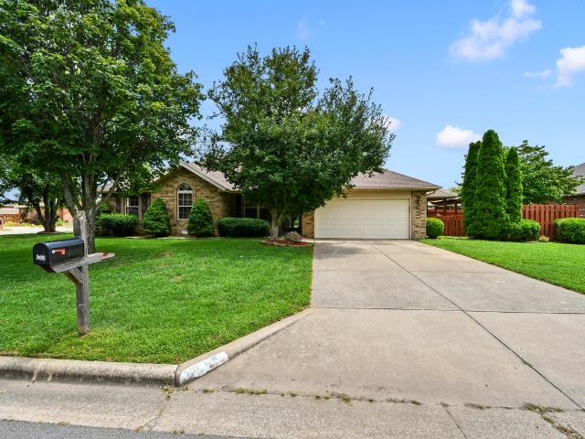 House for sale in Nixa, Missouri