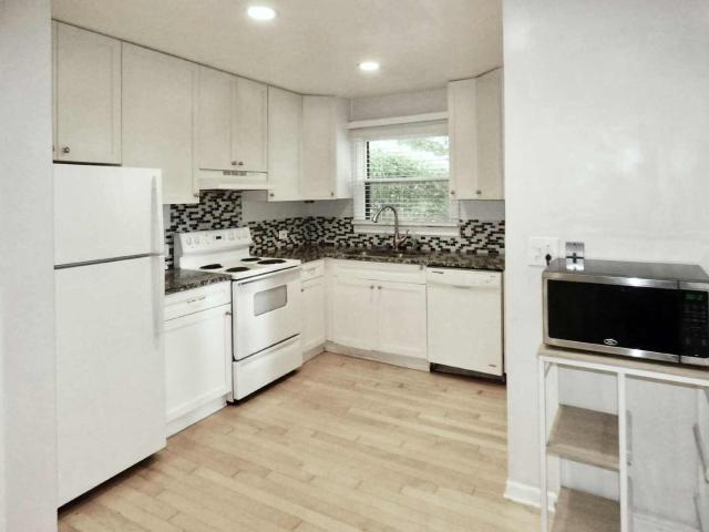 Townhouse for sale in Barrington