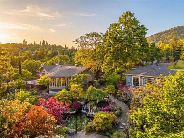 House for sale in Oregonia