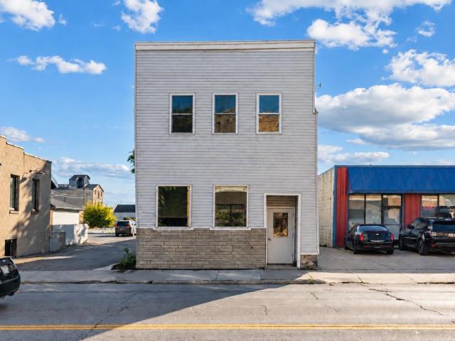 Commercial for sale in Oshkosh, Winnebago County