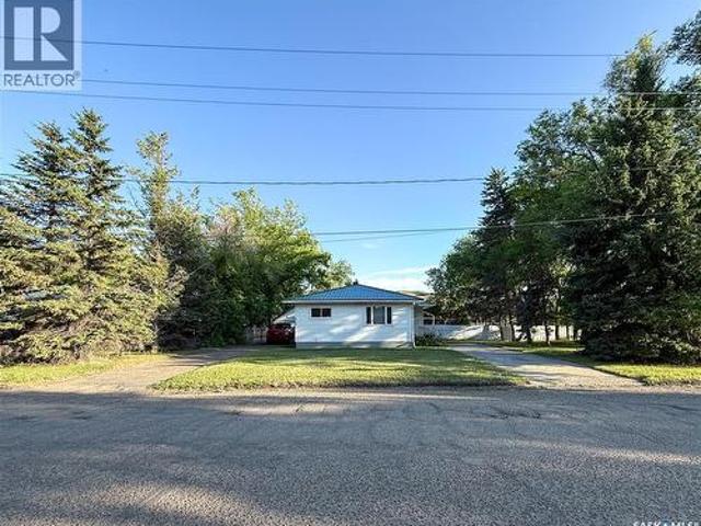 House for sale in Eastend, Saskatchewan
