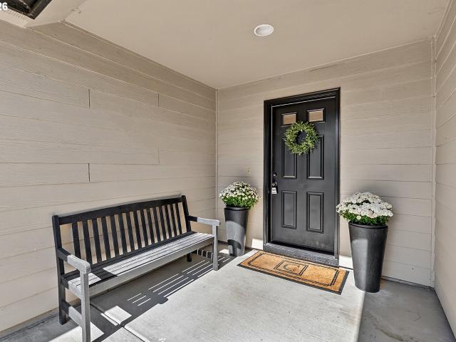House for sale in Halsey, Linn County