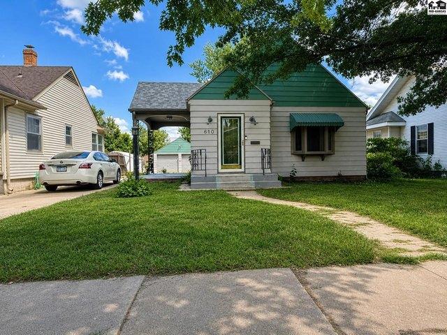House for sale in Lyons, Rice County