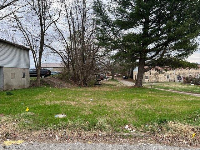 Land for sale in Parkersburg, West Virginia