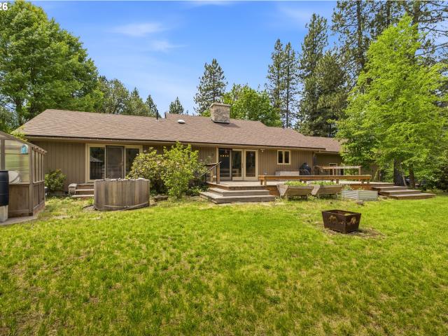 House for sale in Trout Lake, Washington