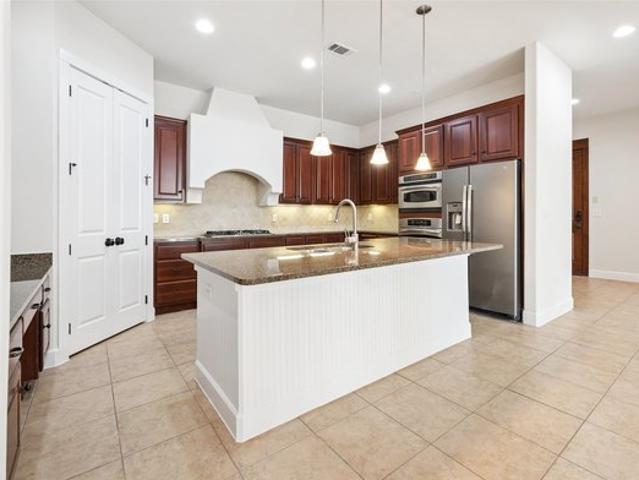 Condo for sale in Irving, Texas