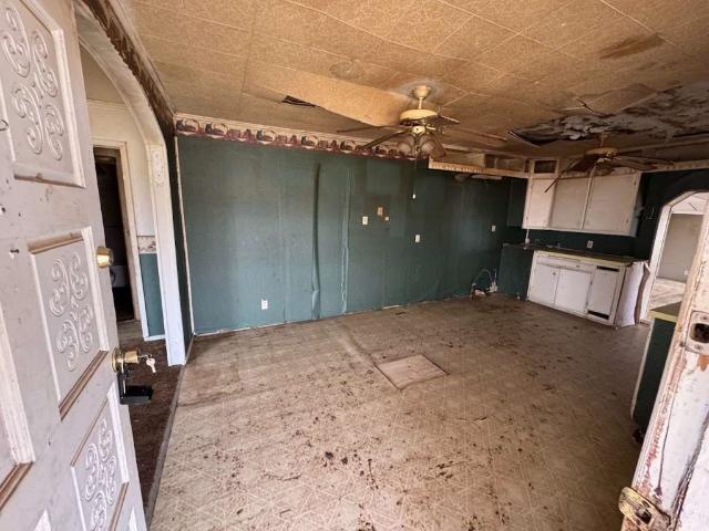 House for sale in Electra, Texas