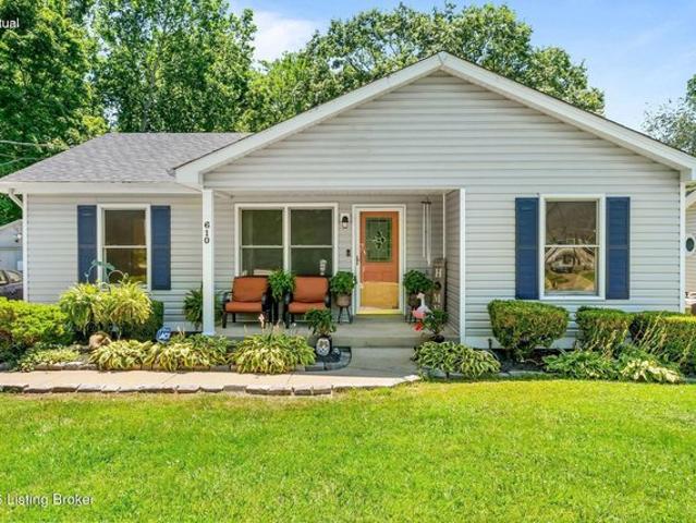 House for sale in La Grange, Kentucky