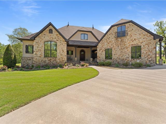 House for sale in Ark