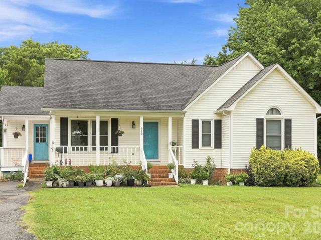 House for sale in Monroe, North Carolina