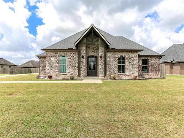 House for sale in Iowa, Louisiana