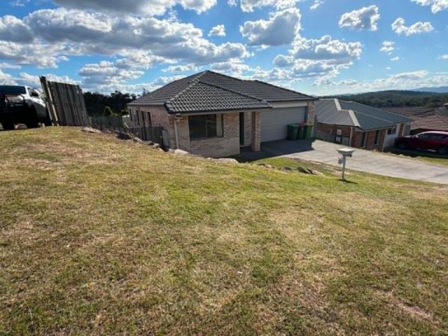 House for rent in Collingwood Park, Greater Brisbane