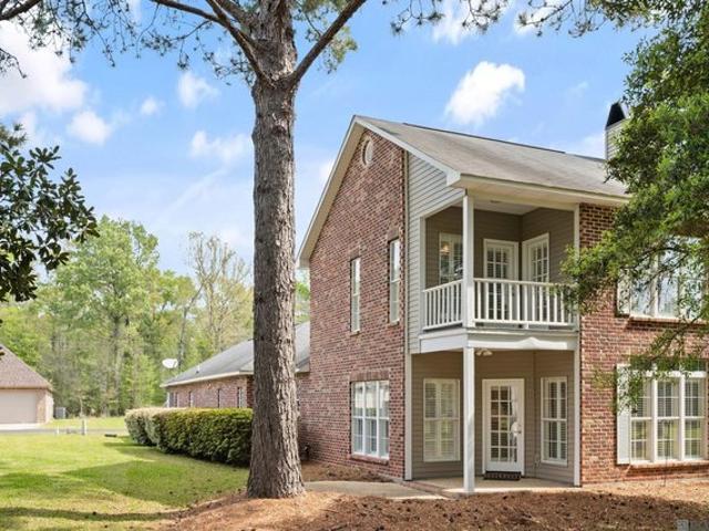 Townhouse for sale in Saint Francisville, Louisiana