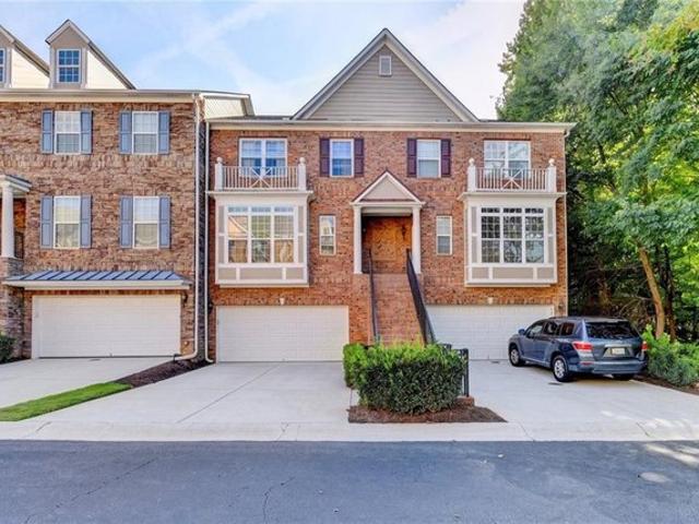 Townhouse for sale in Johns Creek, Georgia