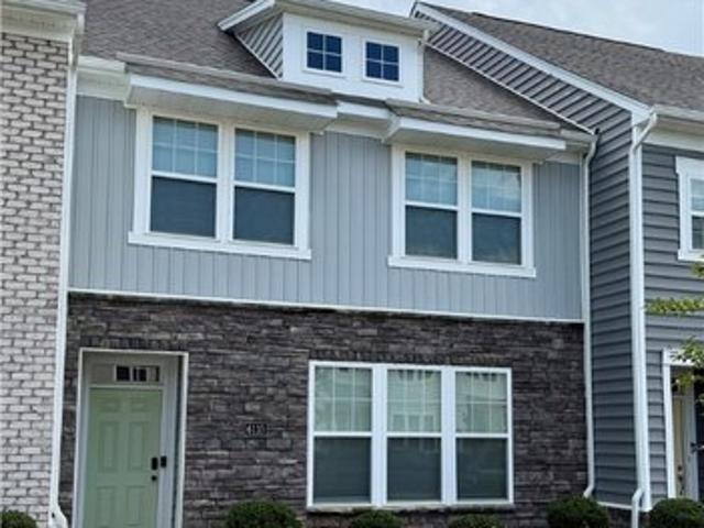 Townhouse for sale in Virginia