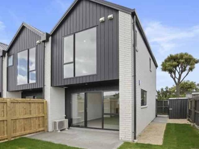 House for rent in Heathcote, Canterbury