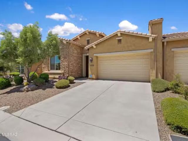 House for rent in Marana