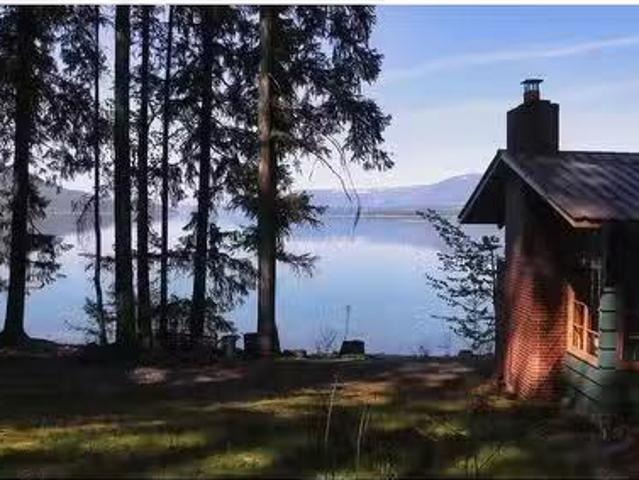 House for sale in Eagle Bay, British Columbia