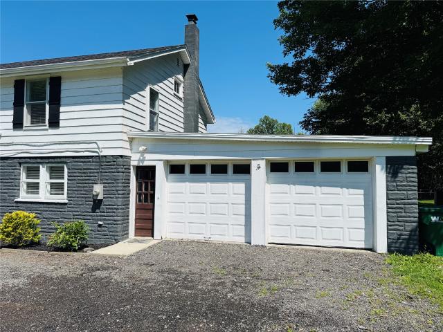 House for sale in Harborcreek, Pennsylvania