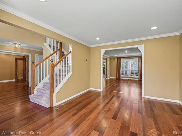 House for sale in Lake Waldon Village, Independence Charter Township