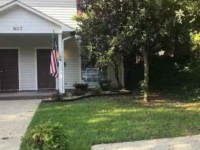 Condo for rent in Fayetteville