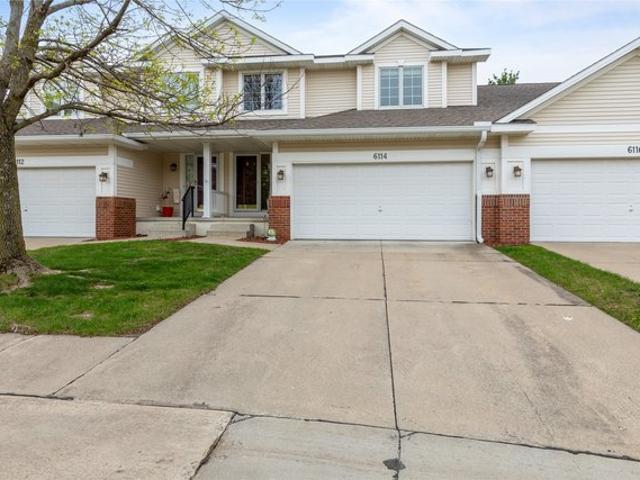 Townhouse for sale in Johnston, Iowa