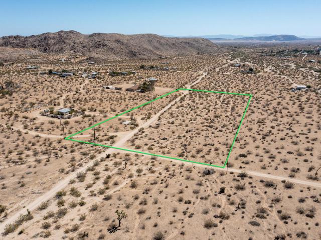 Land for sale in Joshua Tree, California