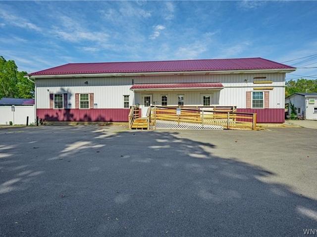 House for sale in Niagara, New York