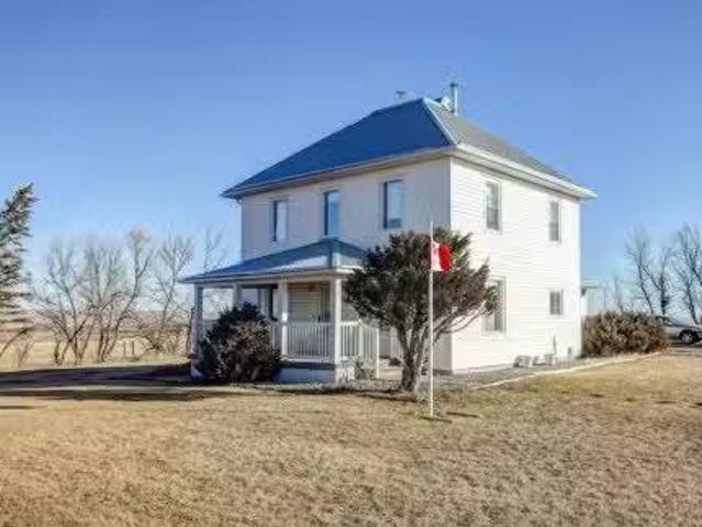 House for sale in Alberta