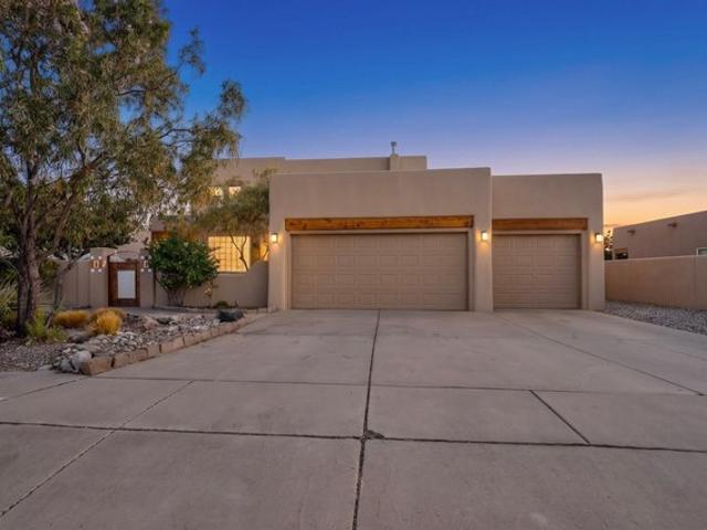 House for sale in New Mexico