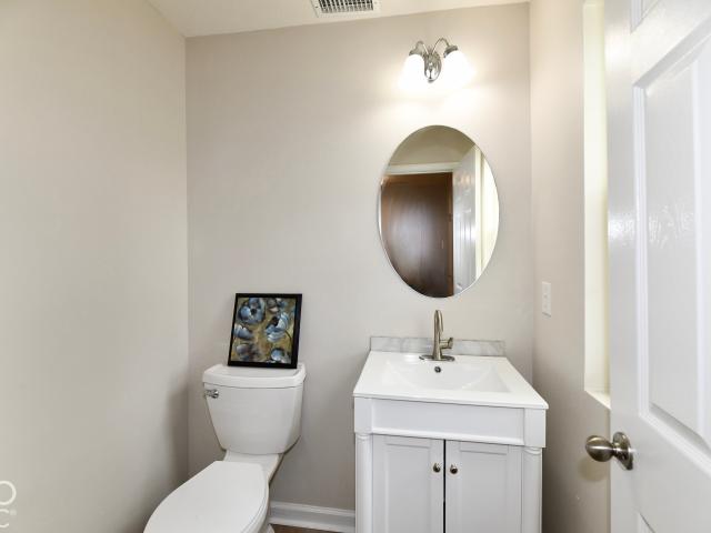 House for sale in Whitestown, Boone County