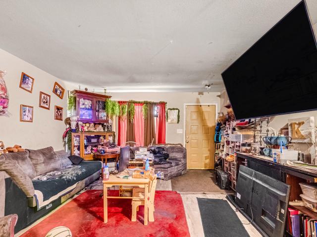 Condo for sale in Bradley Estates, Milwaukee