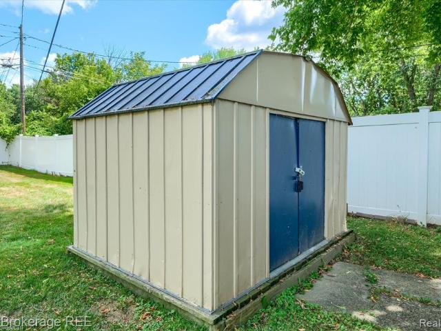 House for sale in Grand Blanc, Michigan