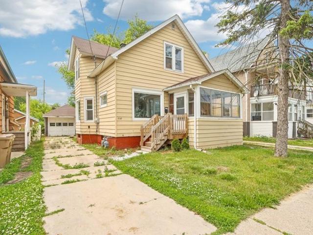 House for sale in Kenosha, Wisconsin