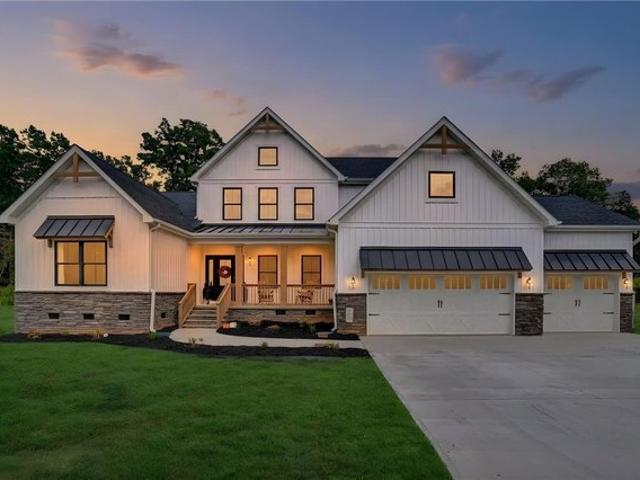 House for sale in Pelzer, Anderson County